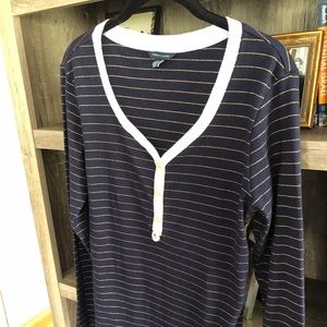 Tommy Hilfiger v-neck t-shirt